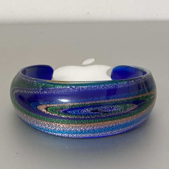 Cobalt blue dichroic art glass with colourful swirls women cuff bracelet. Used. - Picture 4 of 9